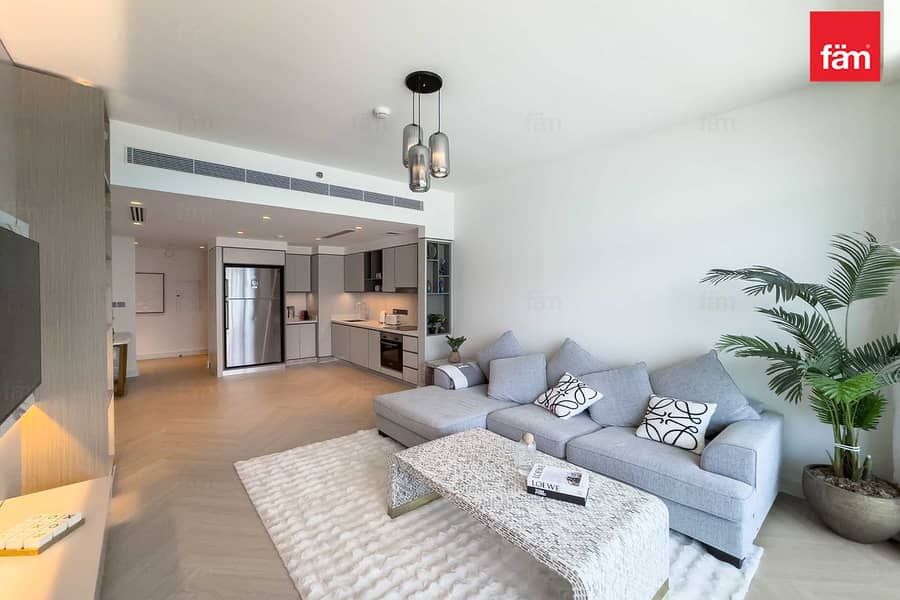 Full Marina Views | Upgraded | Private Beach - Image 10