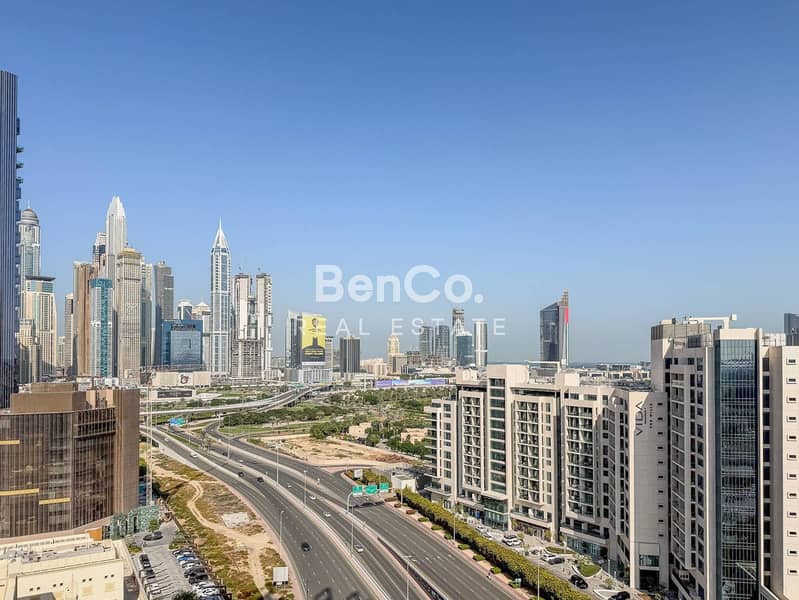 Mid Floor | Skyline View | Vacant