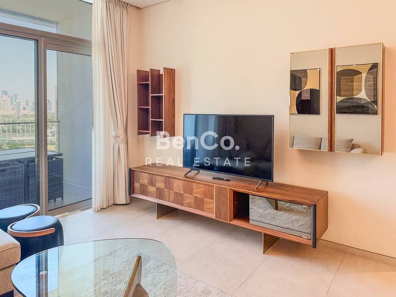 Mid Floor | Skyline View | Vacant