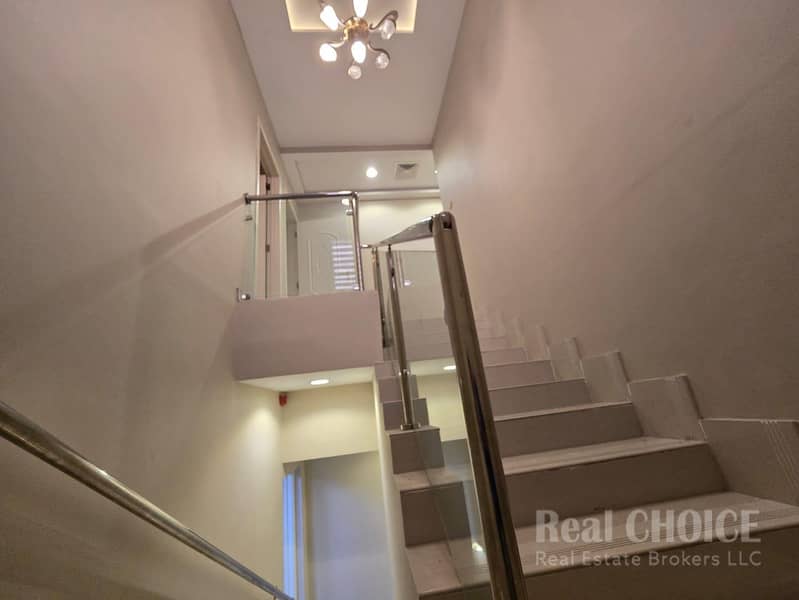 Bright & Beautiful | Furnished | 4BR Villa - Image 15