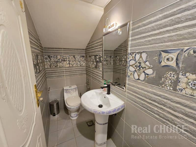 Bright & Beautiful | Furnished | 4BR Villa - Image 25