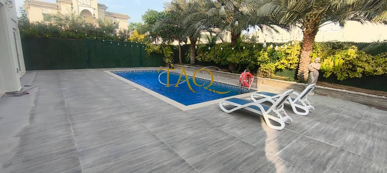 4 Bed Villa | Private Pool & Huge Plot - Direct Owner