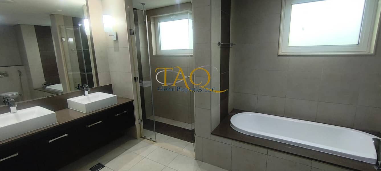 4 Bed Villa | Private Pool & Huge Plot - Direct Owner - Image 6