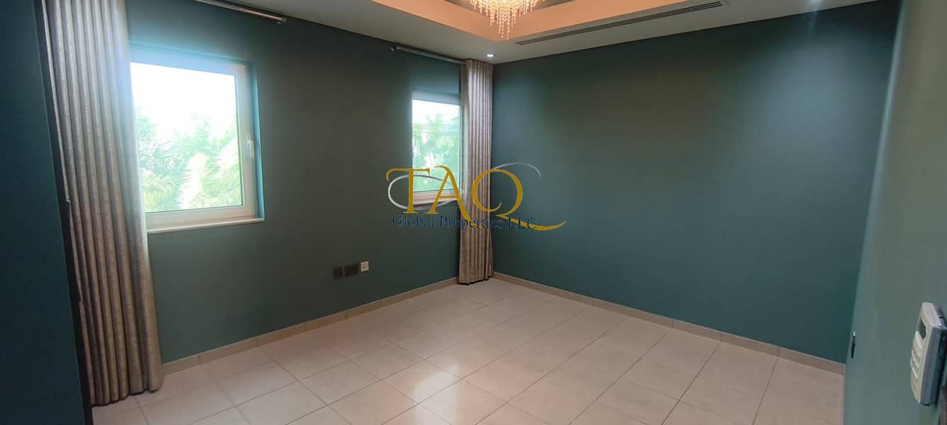 4 Bed Villa | Private Pool & Huge Plot - Direct Owner - Image 9