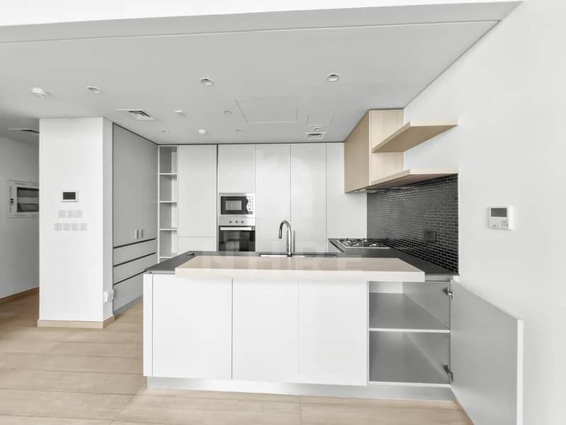 ELLINGTON | 2BED/2BATH | APPLIANCES | NEXT TO PARK - Image 6