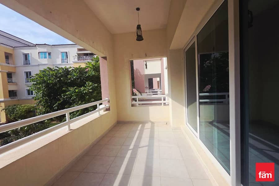 Vacant | Garden Views |Spacious | Prime location