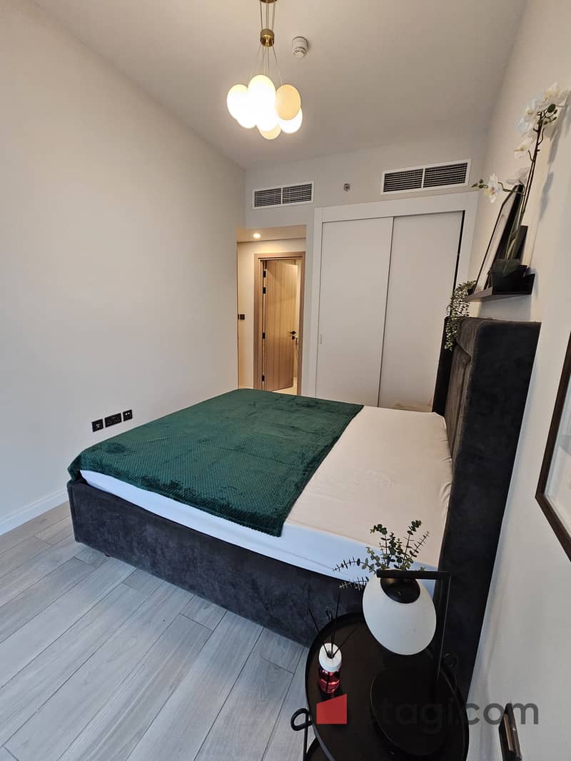 BURJ KHALIFA VIEW | DUBAI CANAL VIEW | NEAR METRO - Image 6