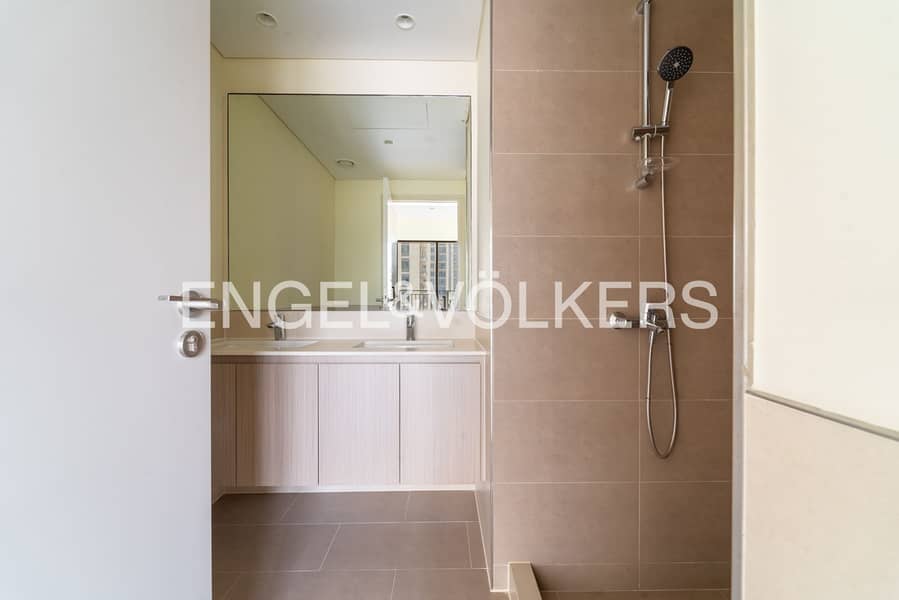 Low Floor | Large Balcony | Rented Instant ROI - Image 8