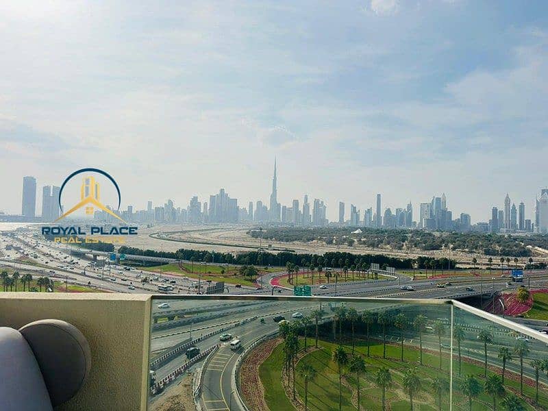 Spacious Studio | Burj Khalifa View | Farhad Azizi