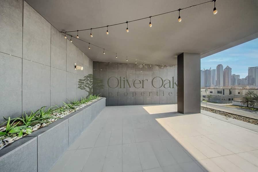 Large Layout | Massive Landscaped Balcony | Modern - Image 8