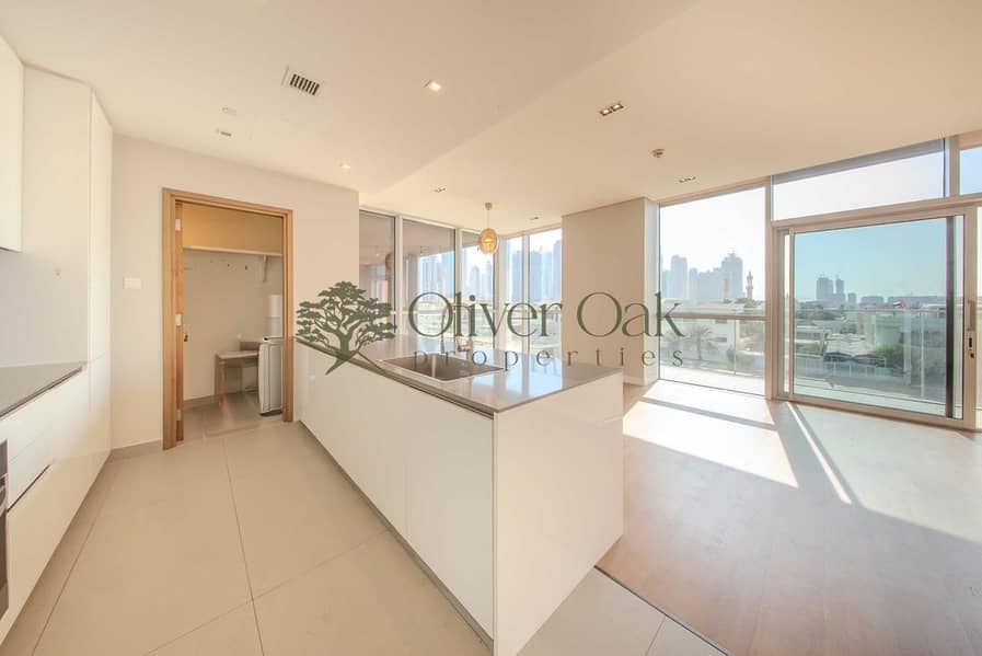 Large Layout | Massive Landscaped Balcony | Modern - Image 10