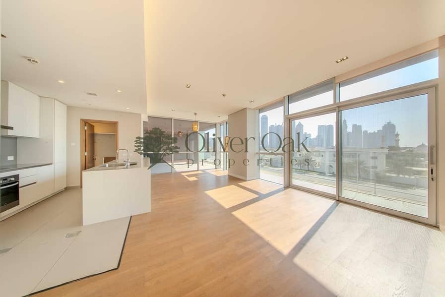 Large Layout | Massive Landscaped Balcony | Modern - Image 16