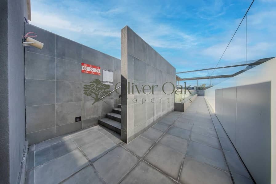 Large Layout | Massive Landscaped Balcony | Modern - Image 32