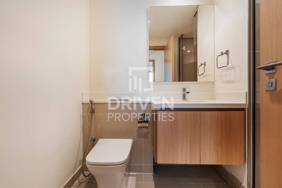 Amazing Park and Canal View | Chiller Free - Image 13