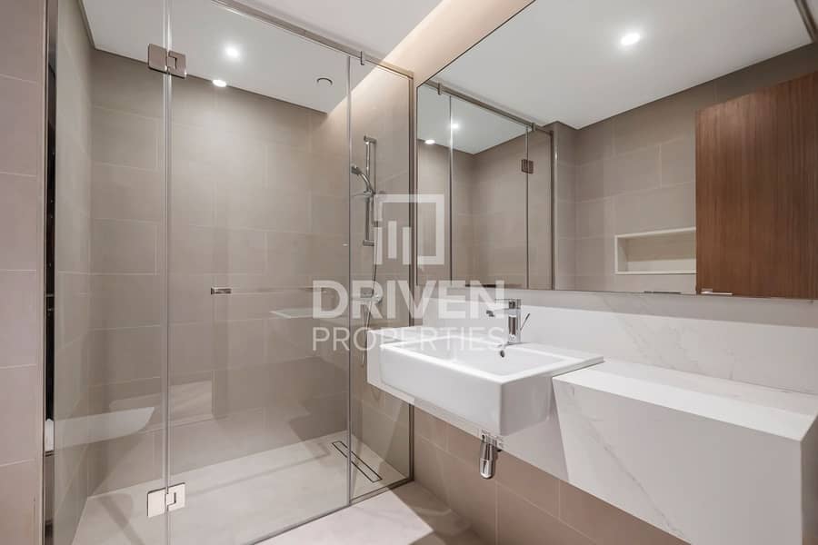 Corner Unit | Full Canal and Burj Khalifa View - Image 19