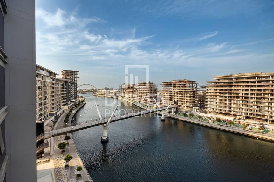 Corner Unit | Full Canal and Burj Khalifa View - Image 22