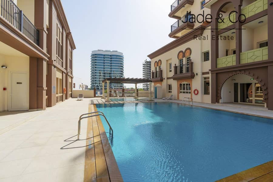 Community Expert | 1 BHK | Vacant on Transfer