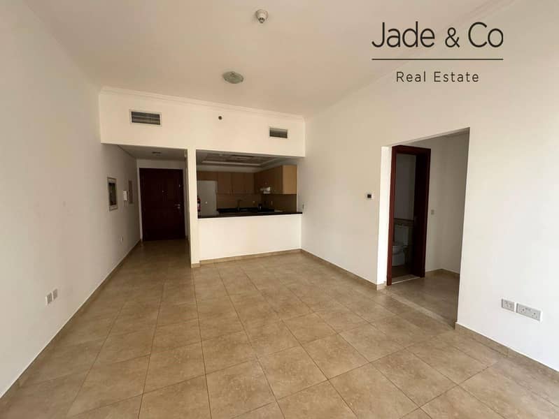 Community Expert | 1 BHK | Vacant on Transfer