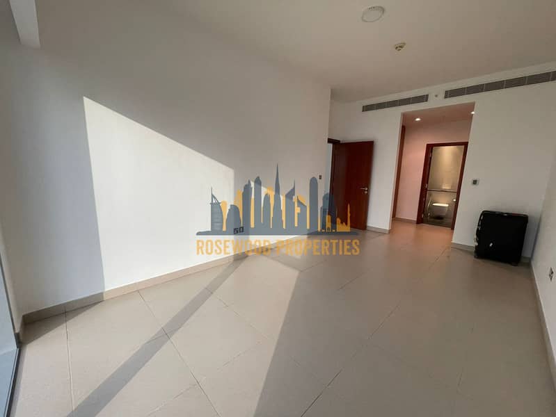 WELL MAINTAINED | BRIGHT APARTMENT | SZR VIEW - Image 11