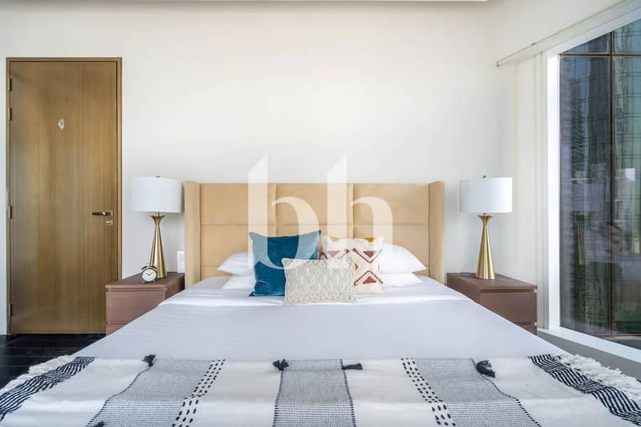Fendi Design Furnished | DeluxeSeaView | High Flr - Image 10