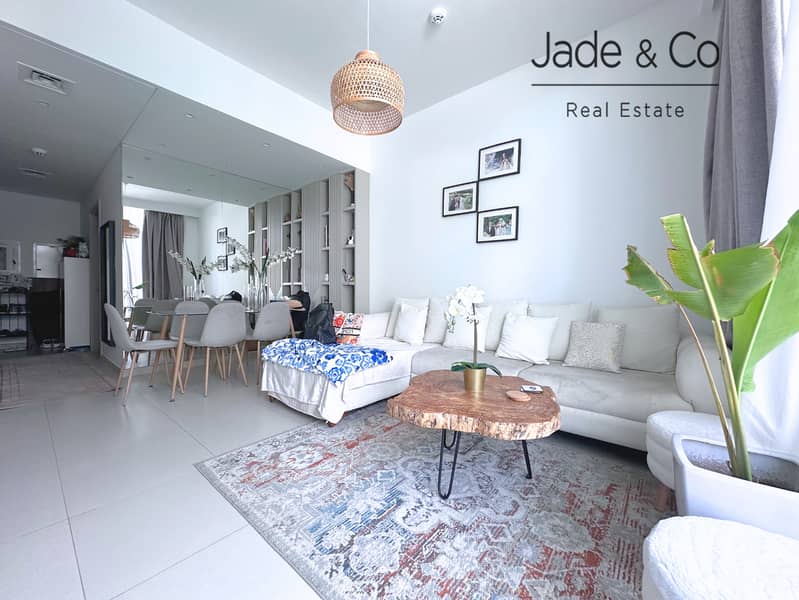 Prime Location | Well Maintained | Vacant - Image 9