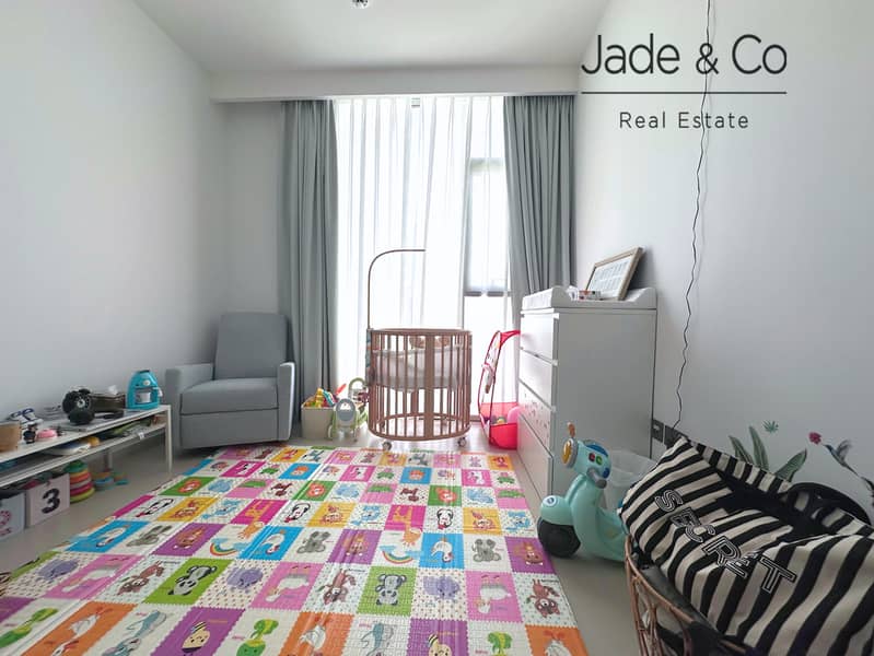 Prime Location | Well Maintained | Vacant - Image 14