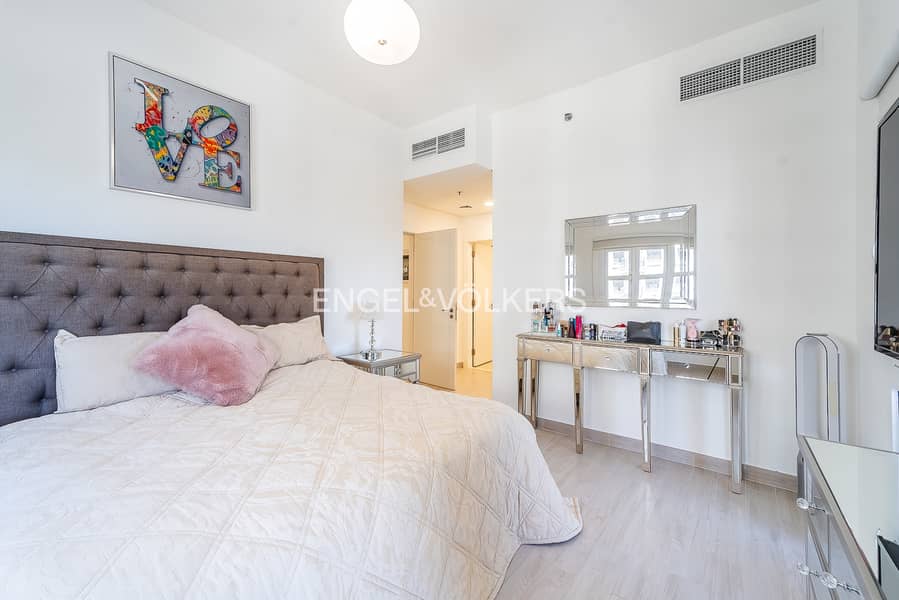 Golf Course View | Vacant on Transfer - Image 9