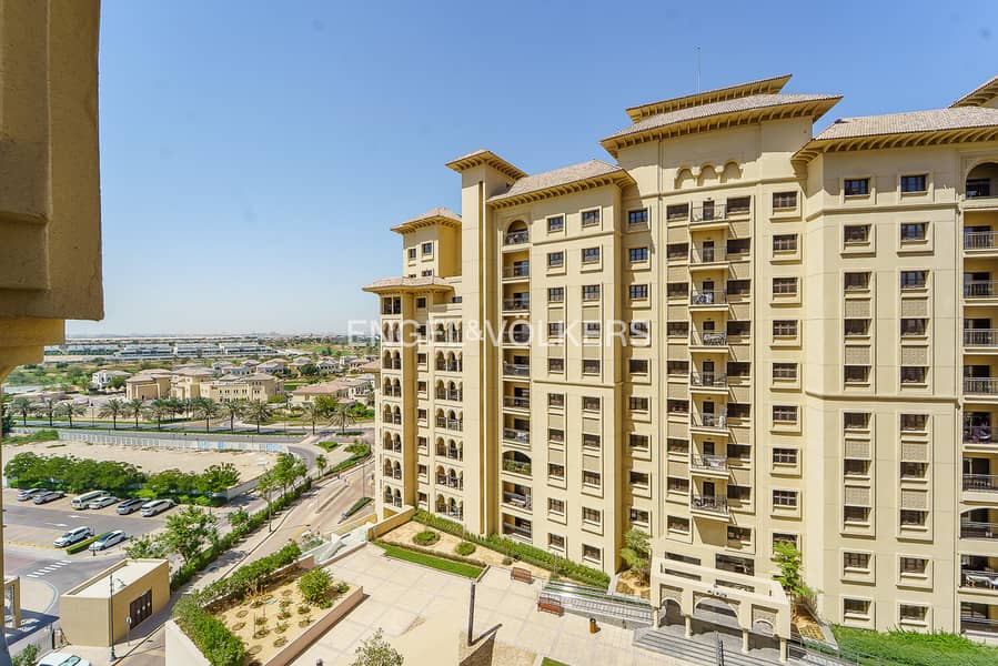 Golf Course View | Vacant on Transfer - Image 21