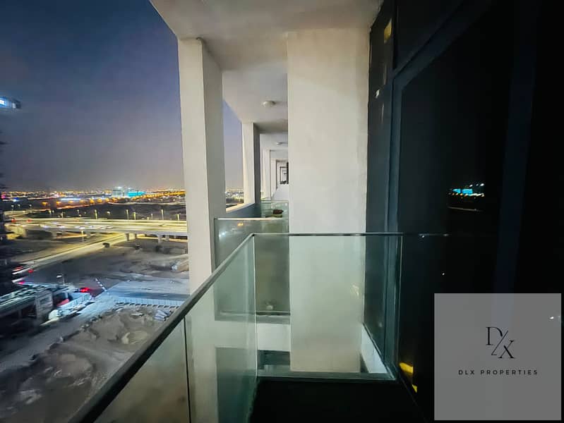 MULTIPLE UNITS | SPACIOUS | CHILLER FREE