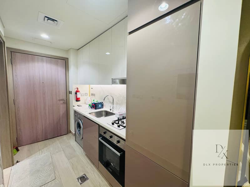 MULTIPLE UNITS | SPACIOUS | CHILLER FREE - Image 7