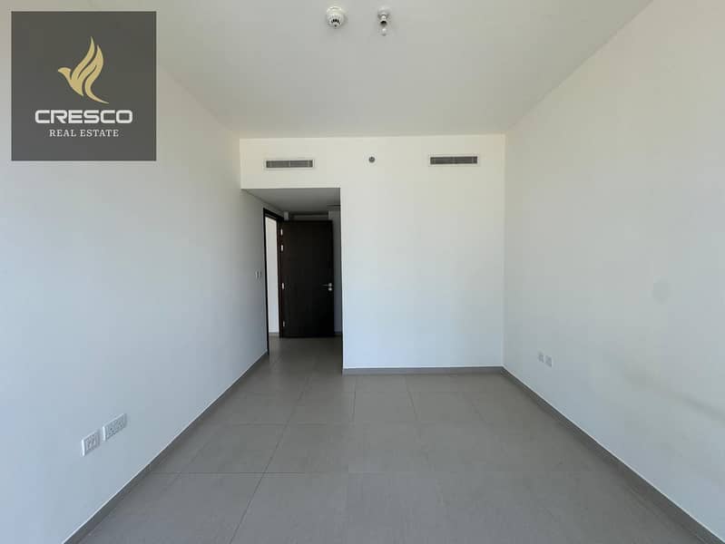 Spacious| Sea View | High Floor - Image 8