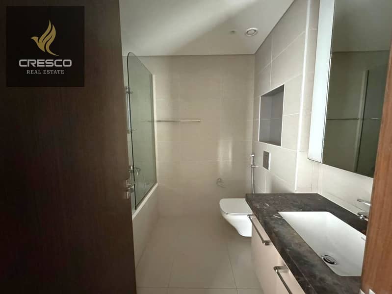 Spacious| Sea View | High Floor - Image 12