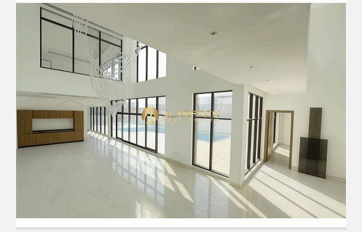 4BR Villa | Spacious Interiors | Great Location