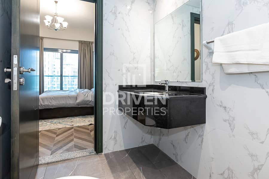 Spacious Layout | High Floor | Upgraded Unit - Image 14