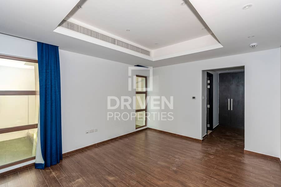 Prime Location | Ready to Move in | Private Pool - Image 14