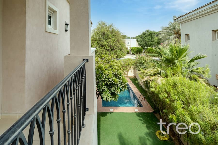 Exclusive Community | Private Pool | Single Row