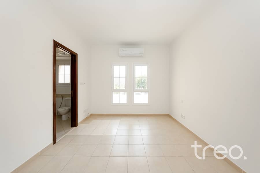 Great Location | View Today | Vacant - Image 10