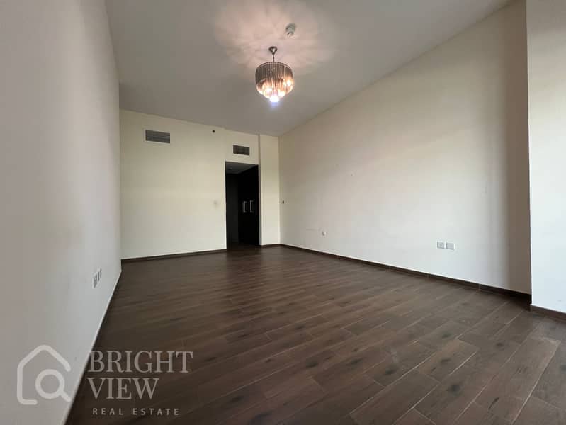 LARGE 3BR CLOSE KITCHEN CHILLER FREE NEXT 2 THE METRO - Image 20