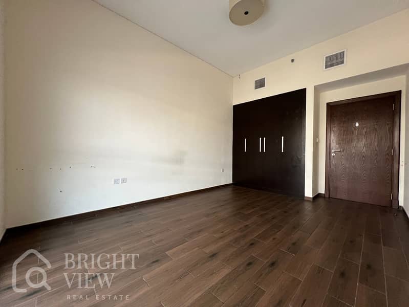 LARGE 3BR CLOSE KITCHEN CHILLER FREE NEXT 2 THE METRO - Image 23