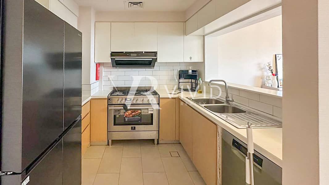 Big Layout | Vacant |Fully Furnished | Water View