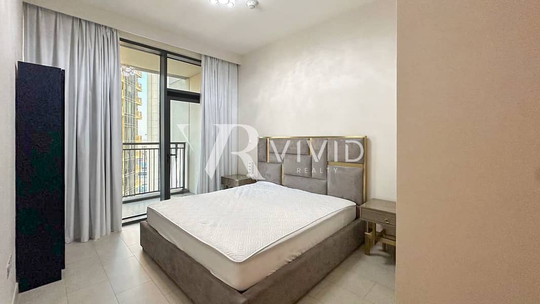 Big Layout | Vacant |Fully Furnished | Water View