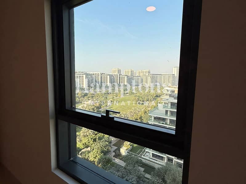 Elegant l Premium Appliances l Park Views - Image 16