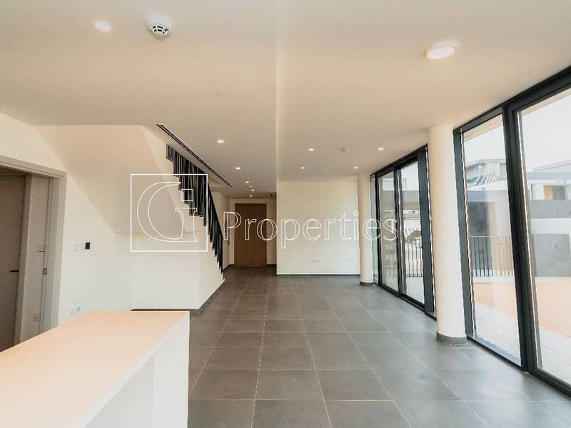 Single Row | Close to Amenities | Big Layout