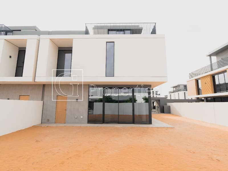 Single Row | Close to Amenities | Big Layout - Image 10