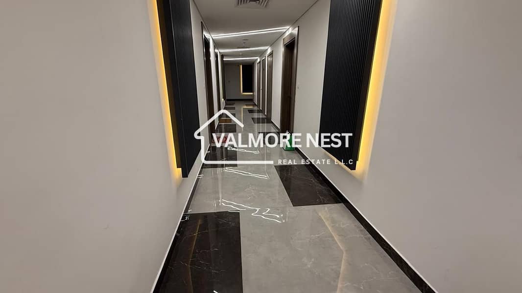 Spacious I Premium finishing I Best pick - Image 9