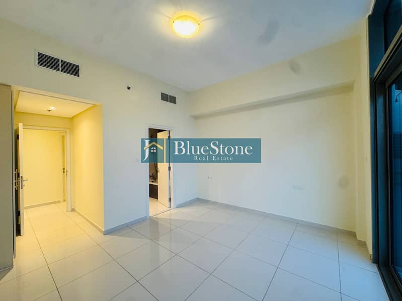 Two Bed with Maid | Huge Layout | Vacant - Image 6