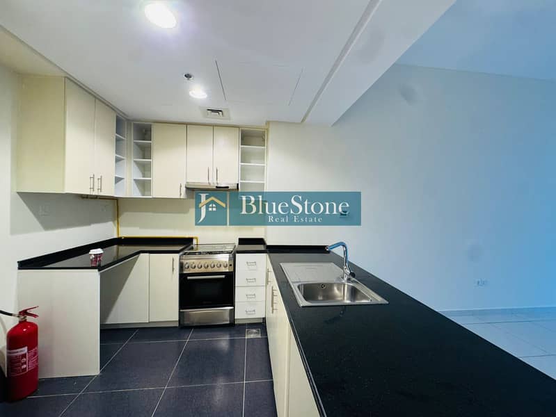 Two Bed with Maid | Huge Layout | Vacant - Image 7