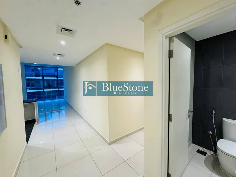 Two Bed with Maid | Huge Layout | Vacant - Image 9