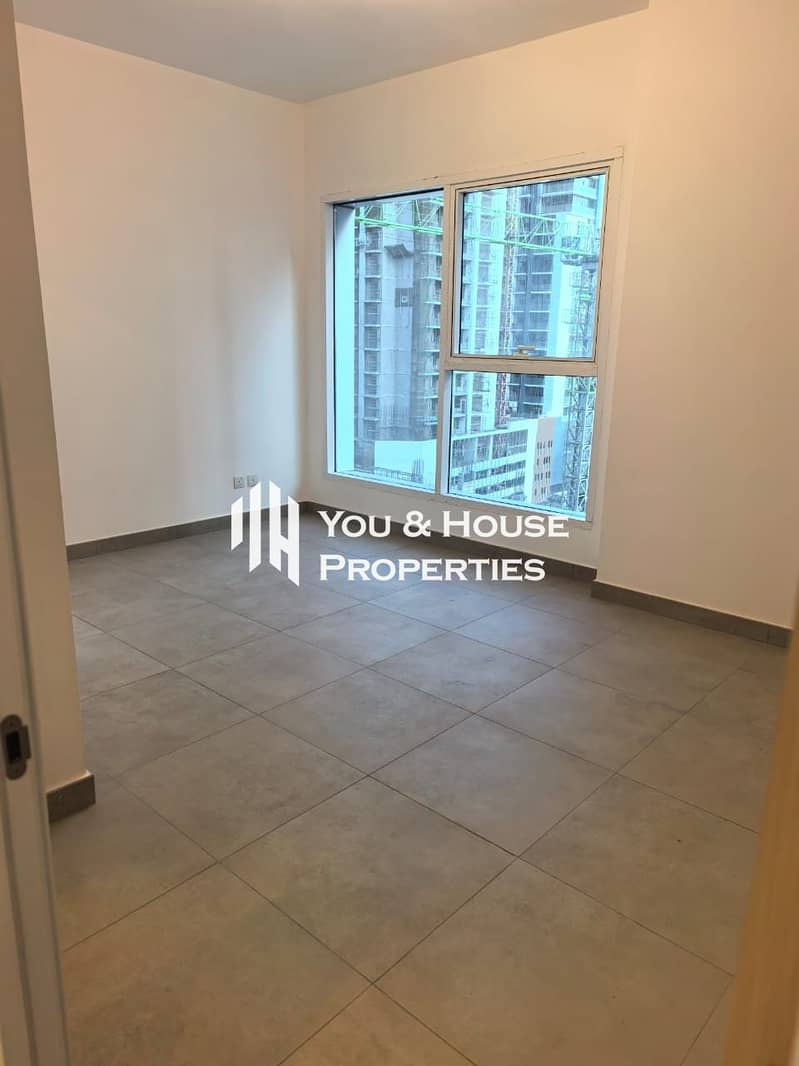 Elegant Urban Living I Fitted Kitchen I Amazing Amenities - Image 6