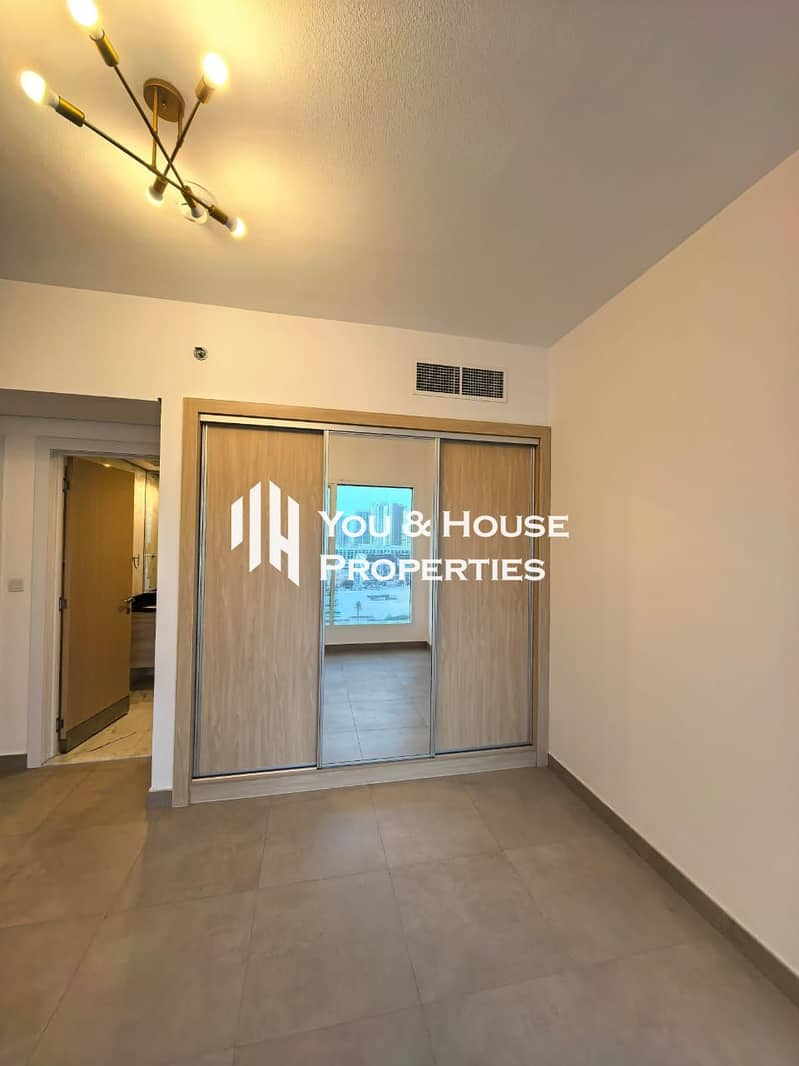 Elegant Urban Living I Fitted Kitchen I Amazing Amenities - Image 8